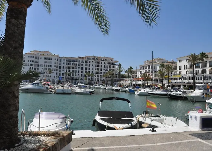 Apartamento En Marina Puerto De La Duquesa